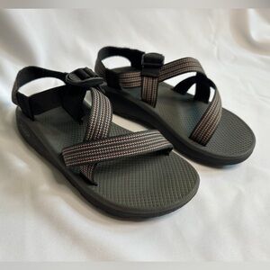 Men’s Chaco Sandals, Size 9